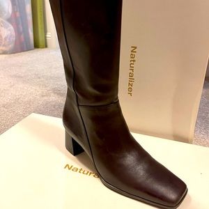 Naturalizer Brown leather heal boots 7.5
